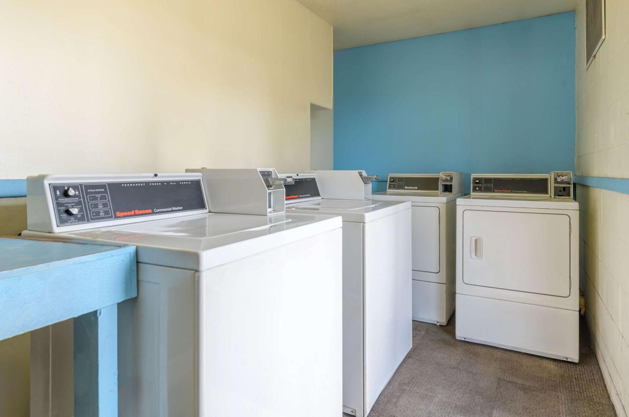 Motel 6-Spring Hill, Fl - Weeki Wachee Exterior photo
