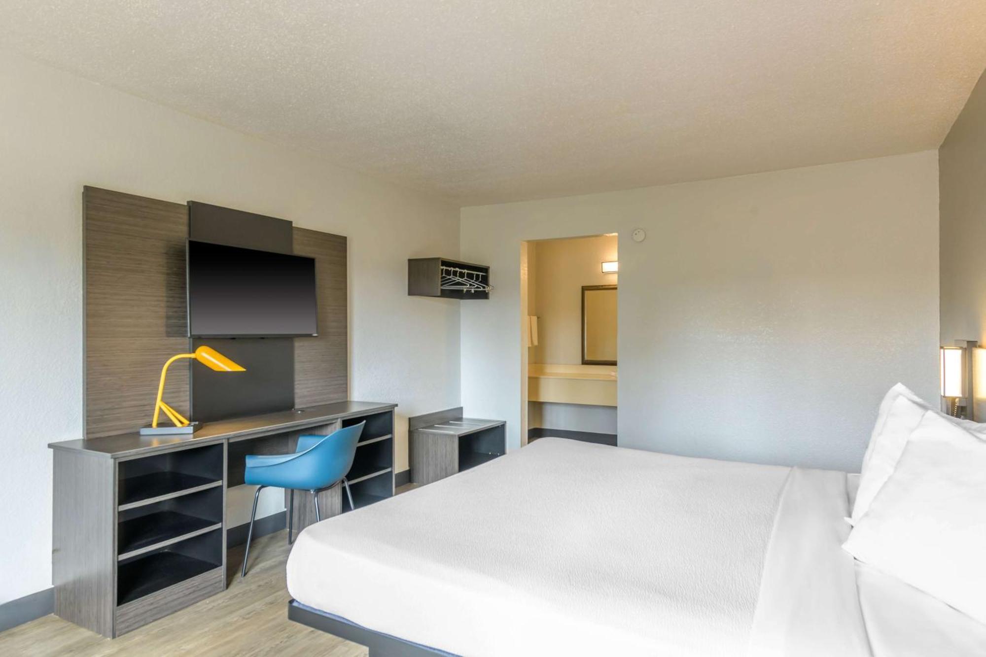 Motel 6-Spring Hill, Fl - Weeki Wachee Exterior photo